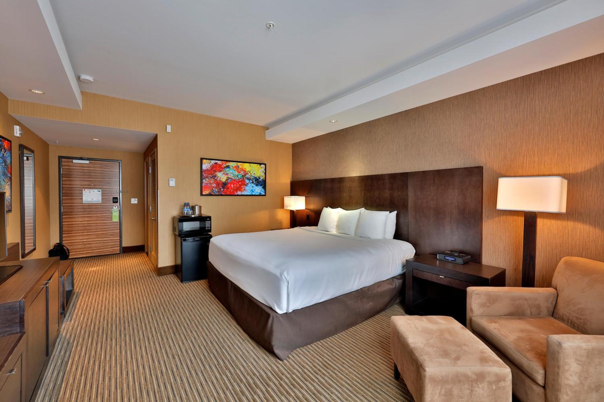 Edmonton Hotel & Convention Center เอดมันตัน ภายนอก รูปภาพ