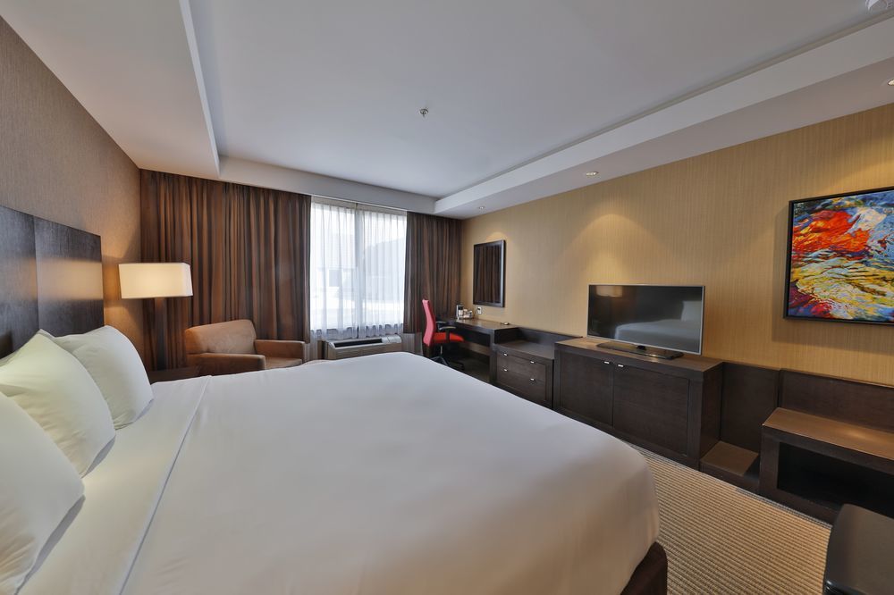 Edmonton Hotel & Convention Center เอดมันตัน ภายนอก รูปภาพ