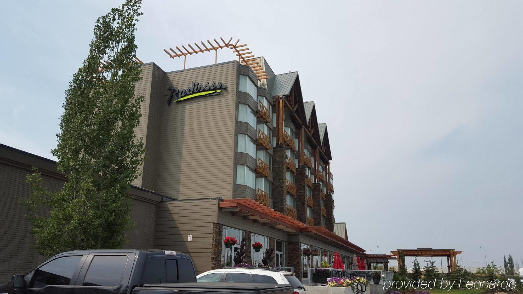 Edmonton Hotel & Convention Center เอดมันตัน ภายนอก รูปภาพ